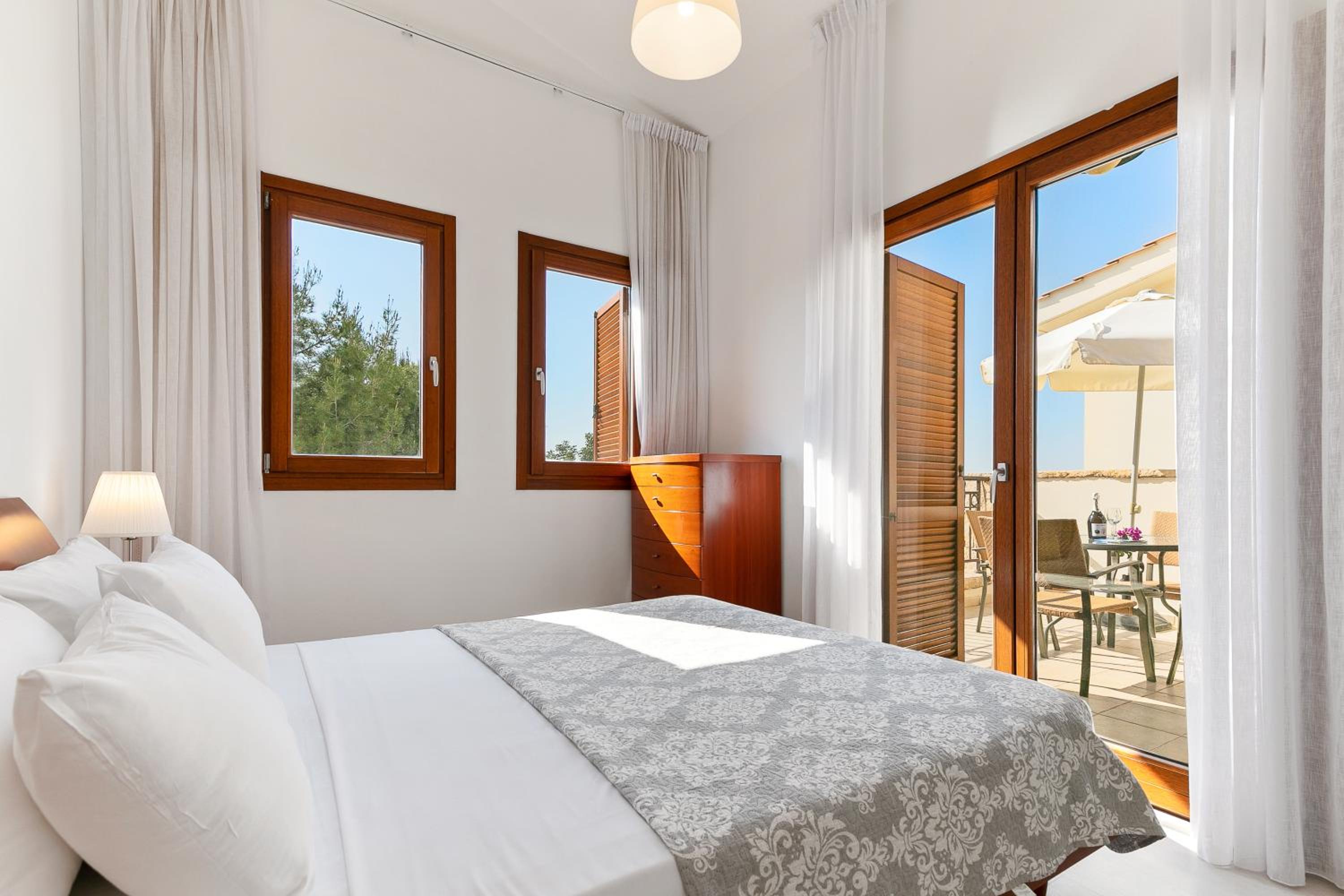 2 bedroom Villa Proteus with private pool, Aphrodite Hills Resort view 5