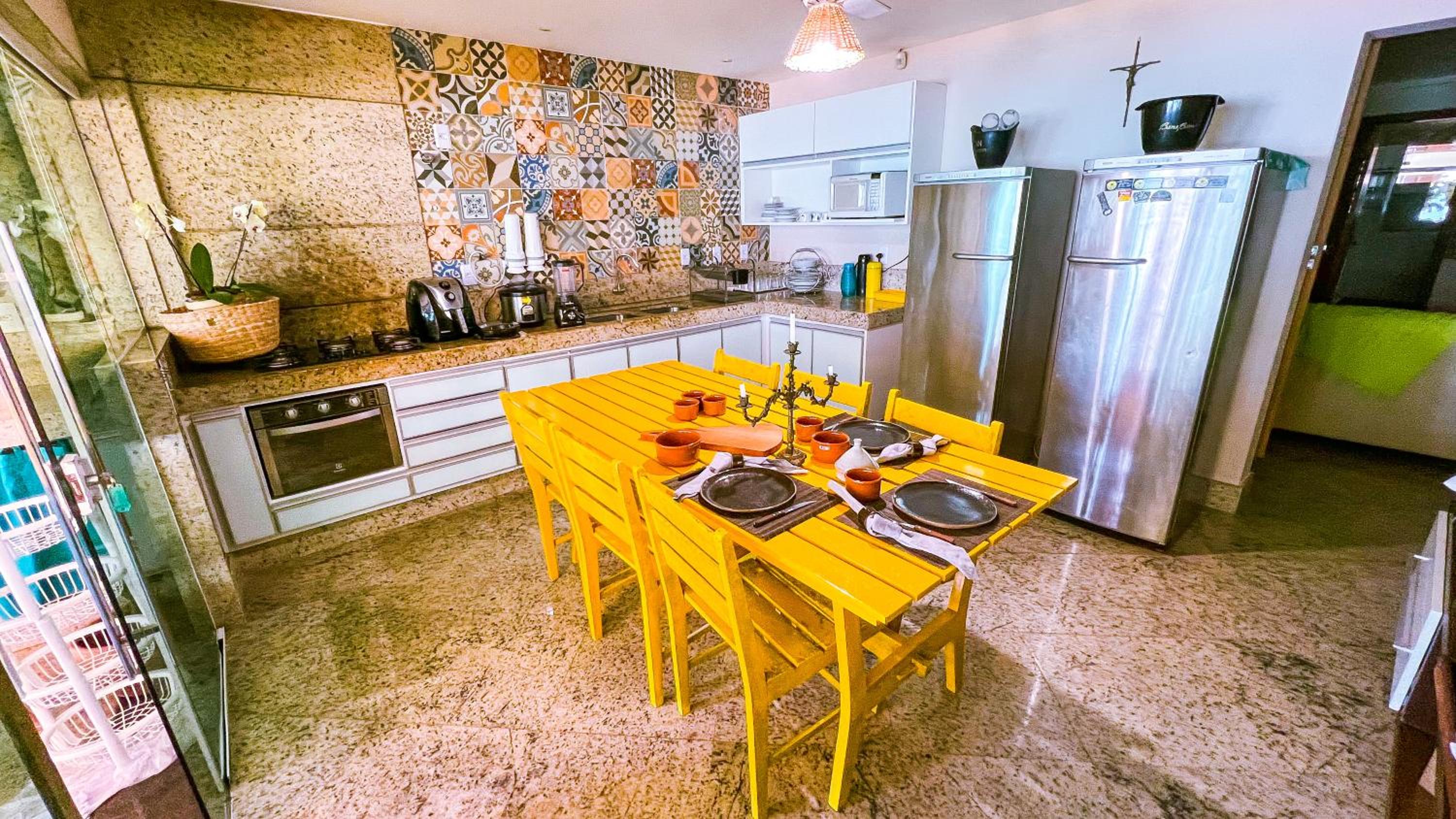 Casa com pes na areia em Iriri - ES