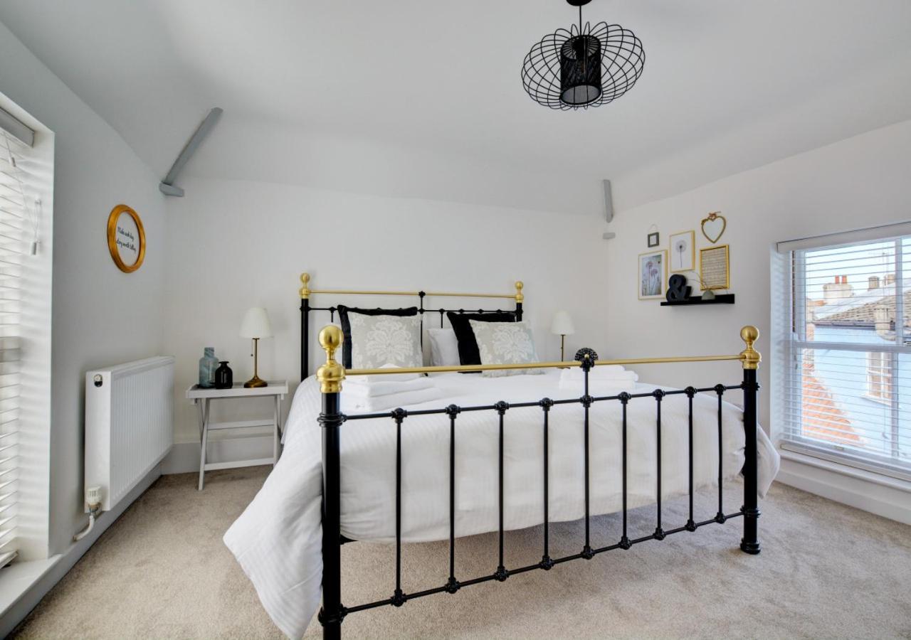 3 Bed in Cromer oc-1727 view 4