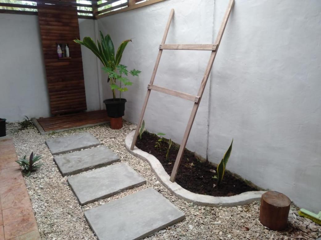 Mentawai Balcony - Family Friendly Surf Accommodation