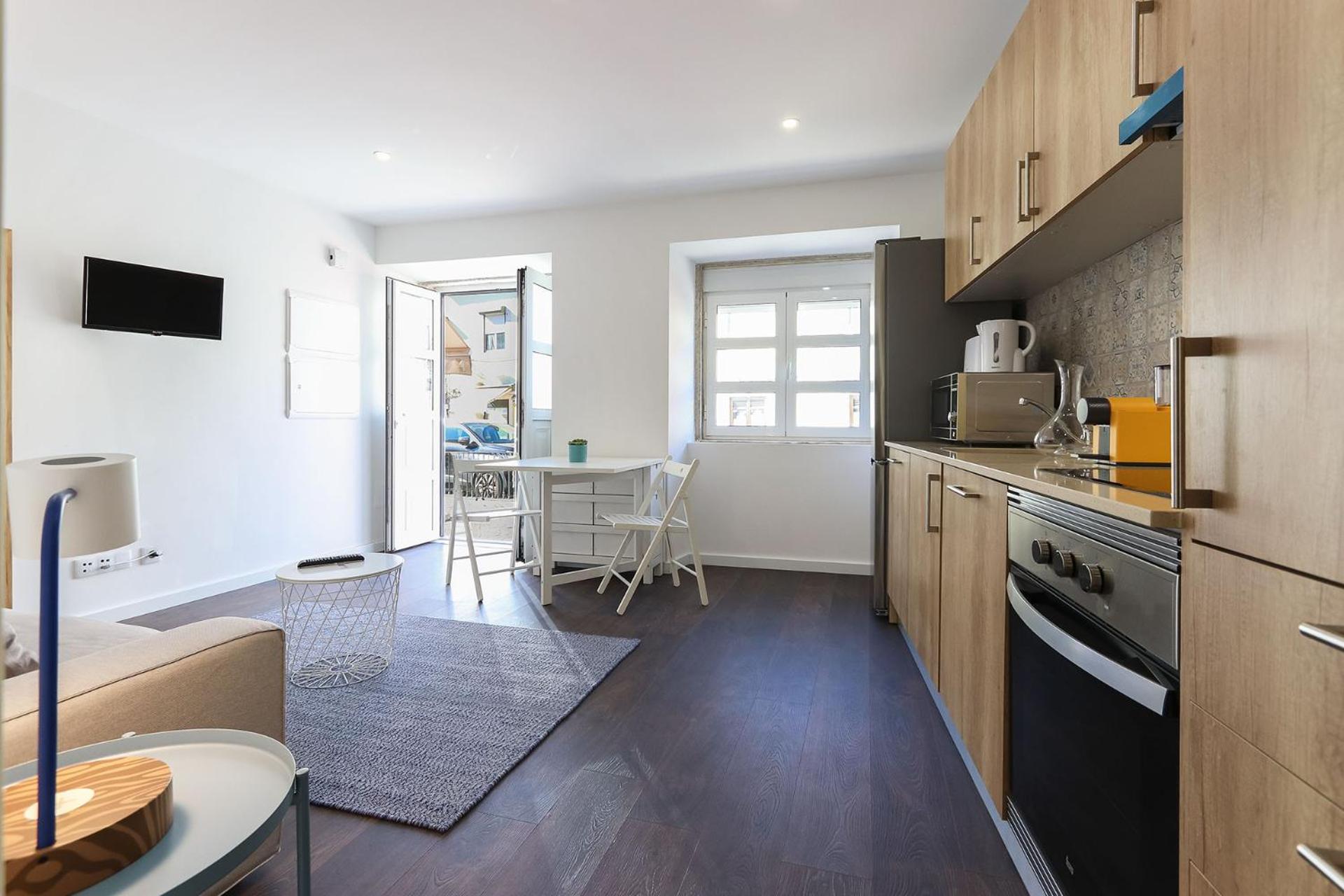 Benfica Apartments I by Homing