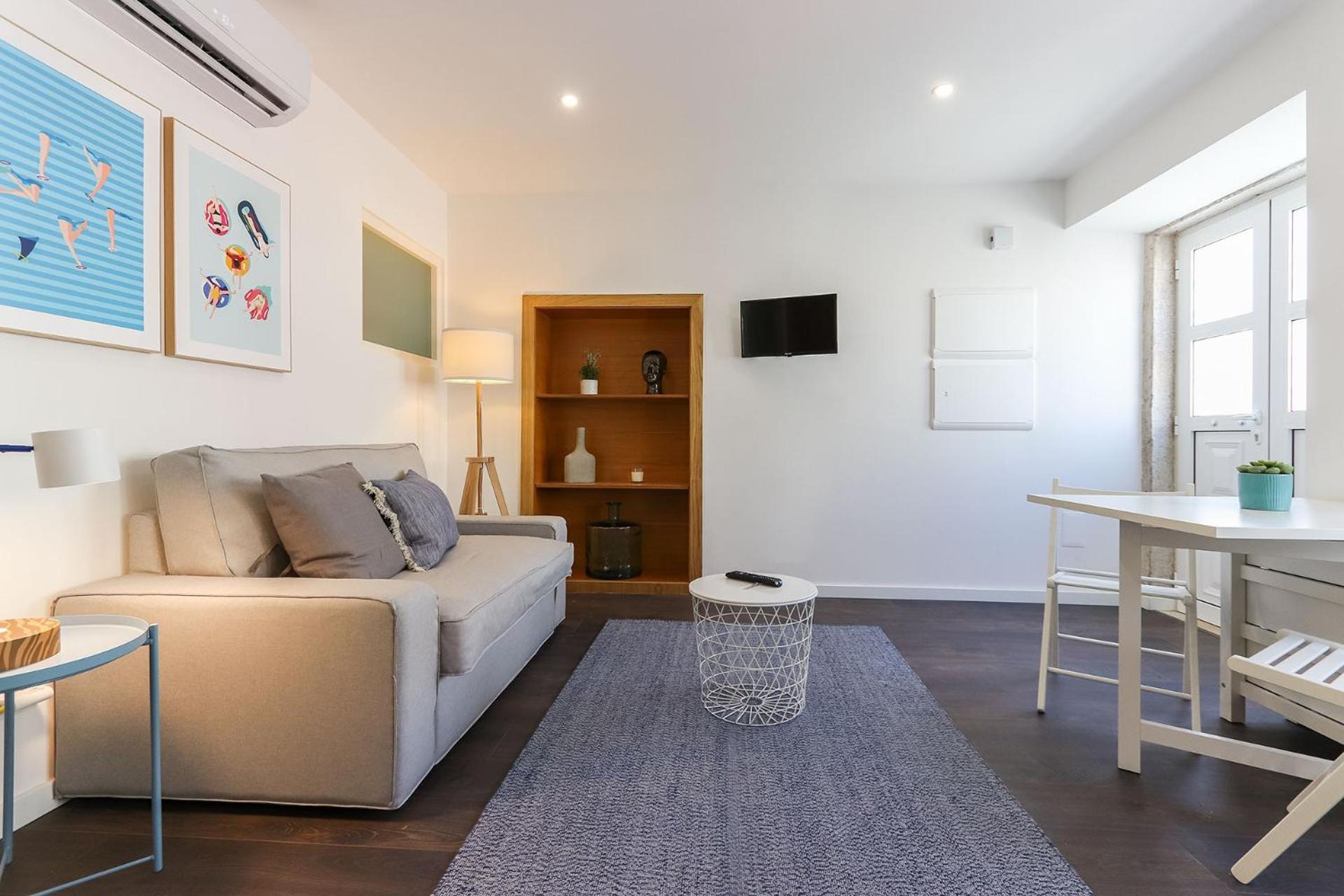 Benfica Apartments I by Homing