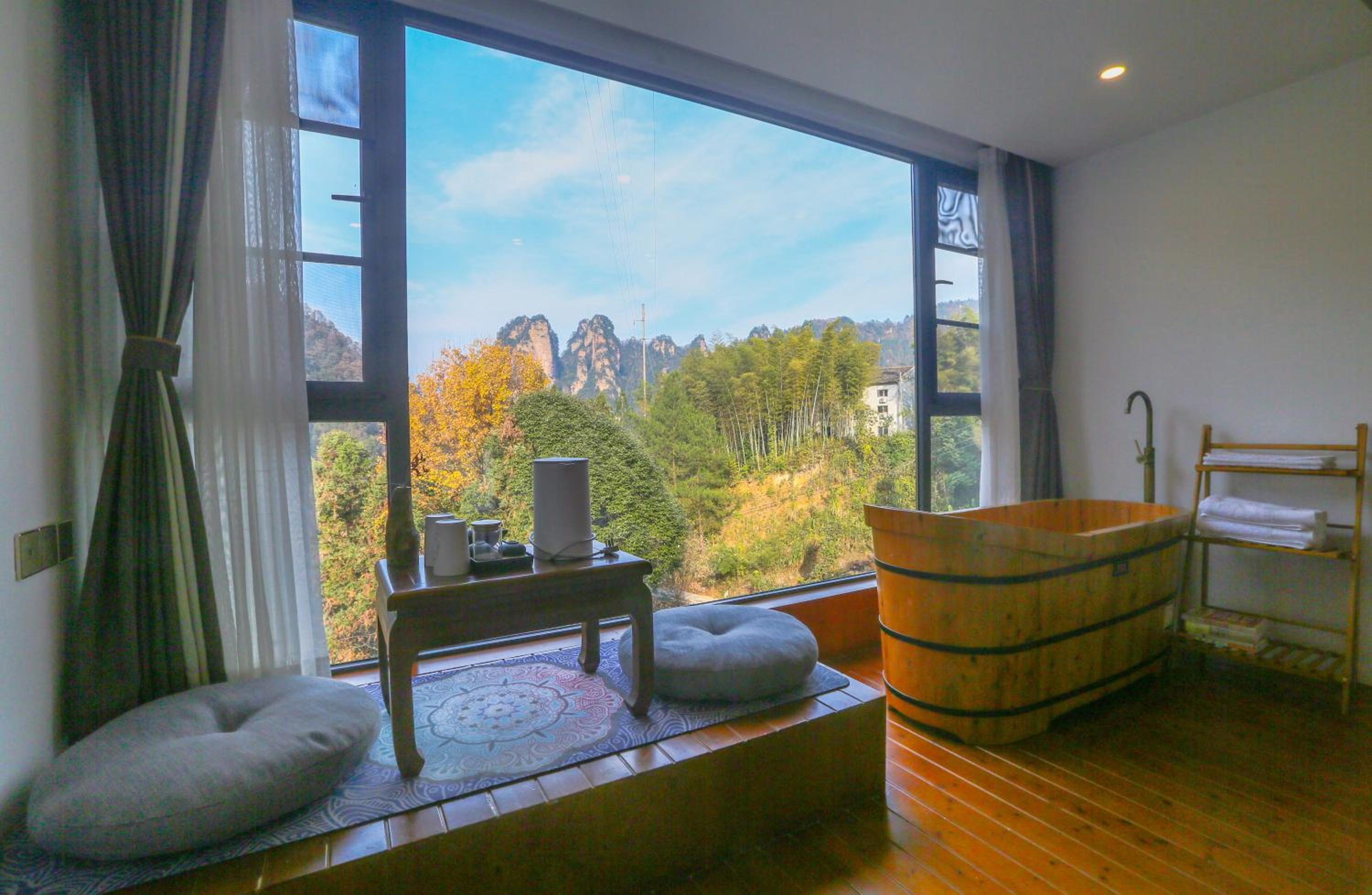 Zhangjiajie Mount View Cottage