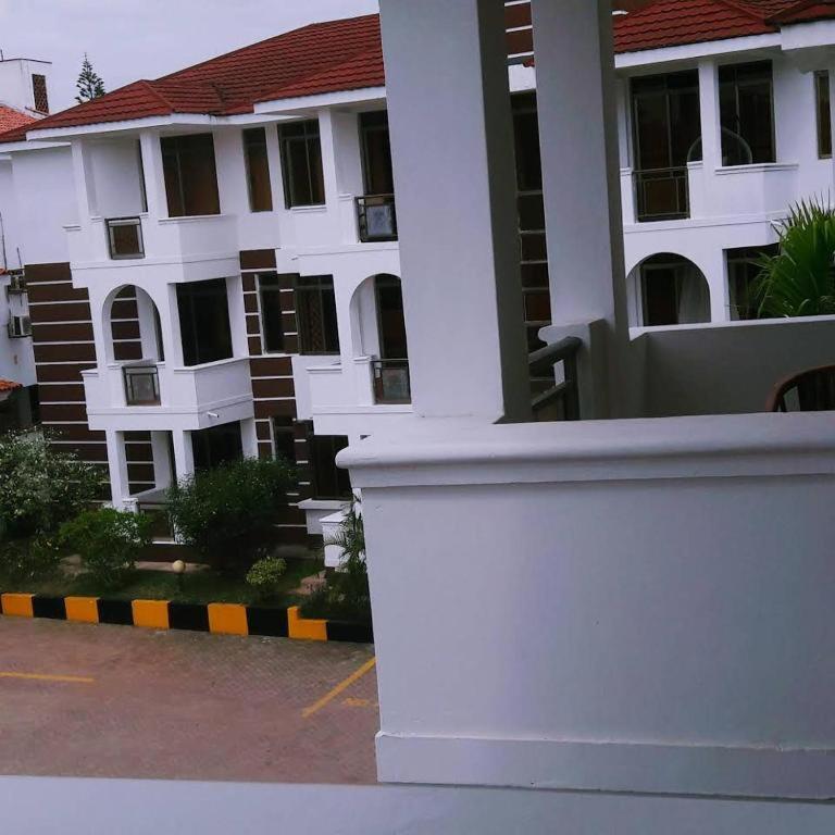 Selah Holiday Apartment at Sebuleni Nyali view 3