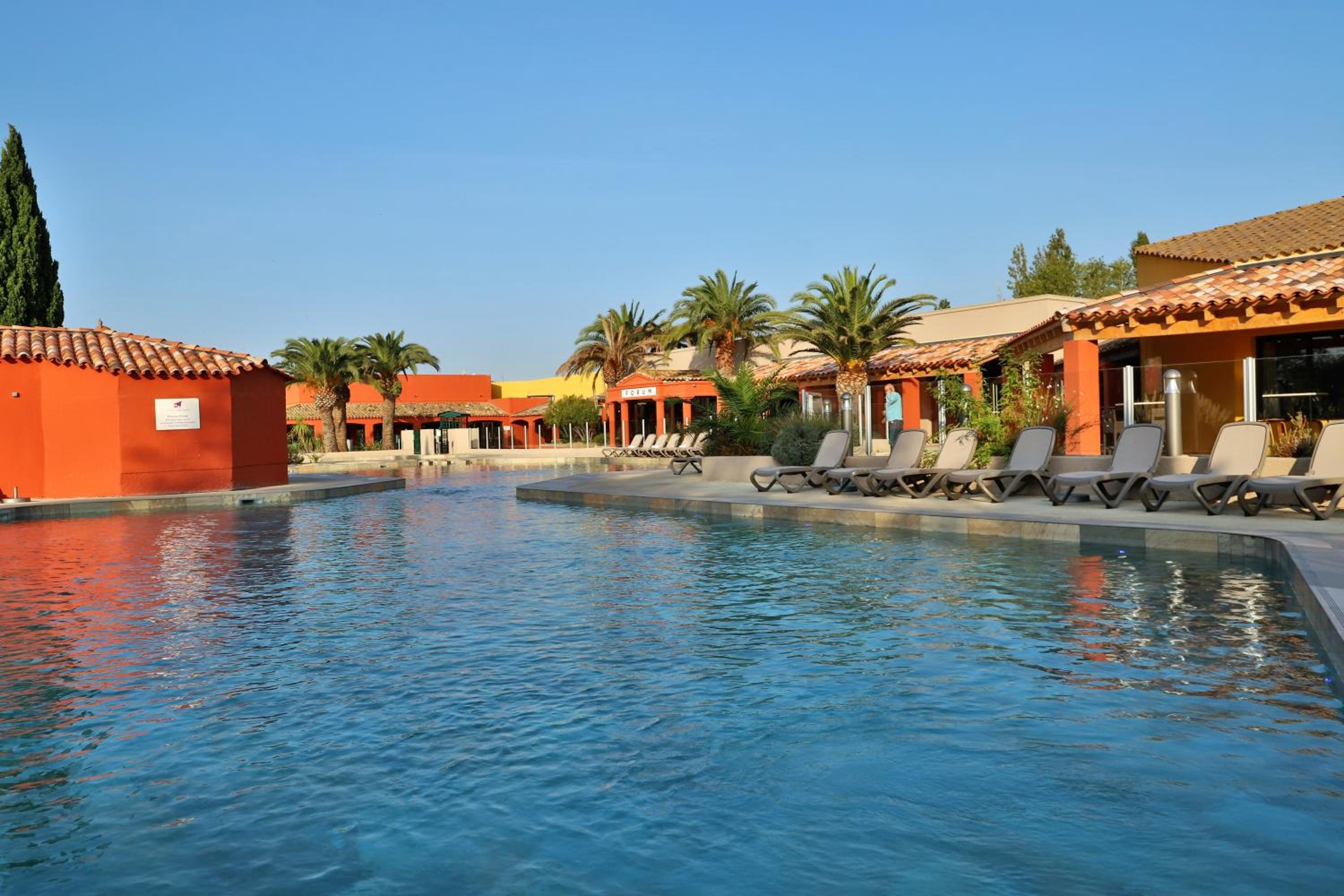 Arles Vacations - SOWELL HOTELS L'Olivier - Property Image 7