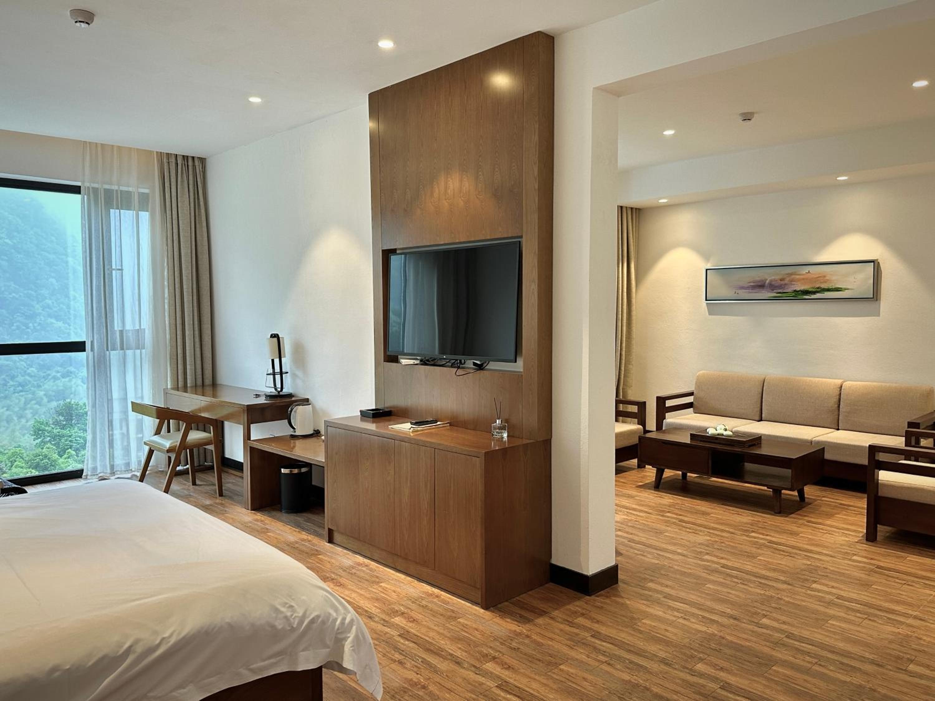 Zhangjiajie National Park Nvue Resorts