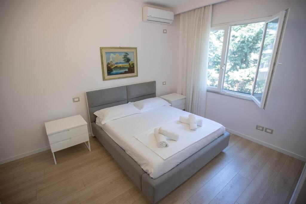 The Pine Grove Villa