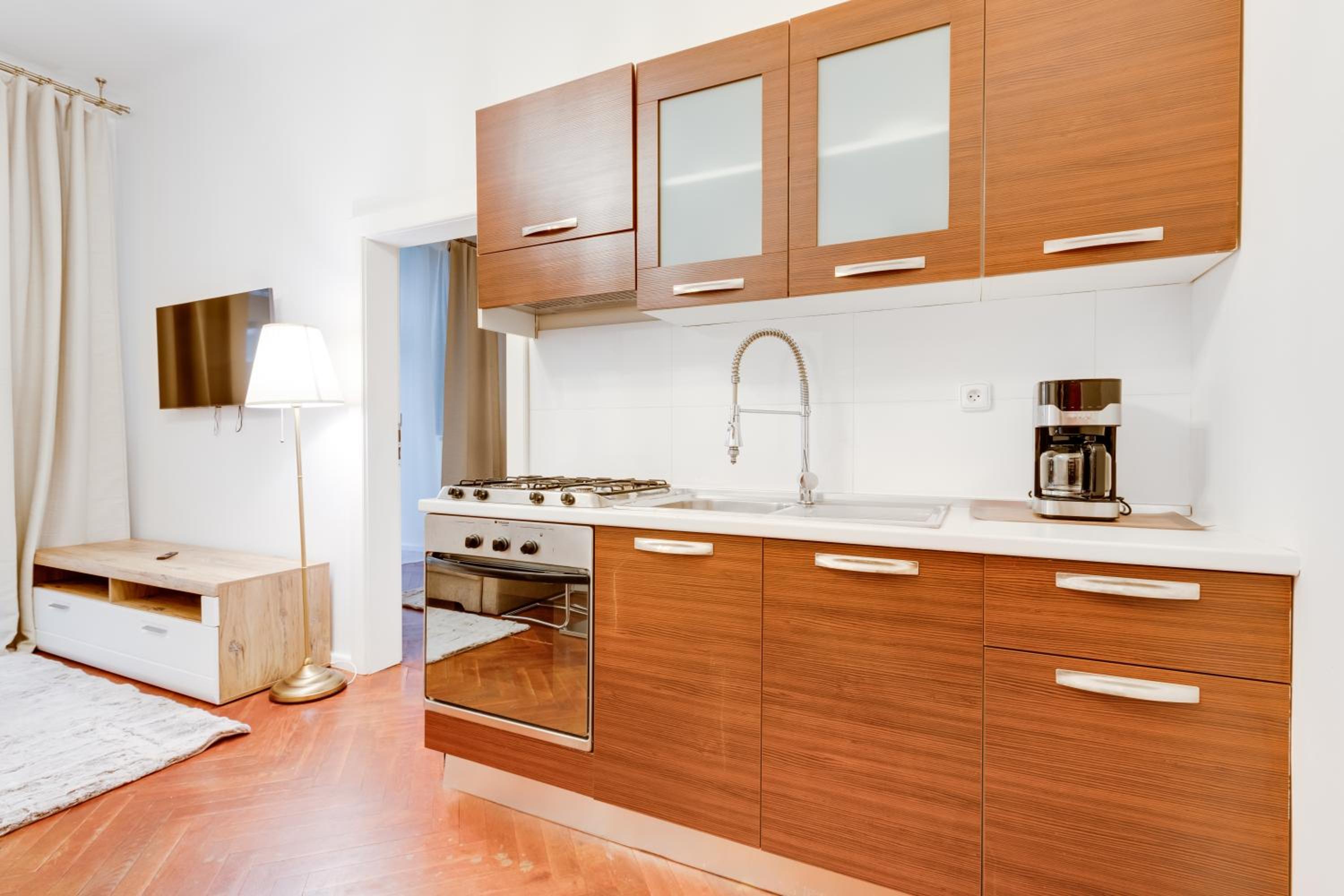 Luxury Riverside Apartments In The Center Of Prague
