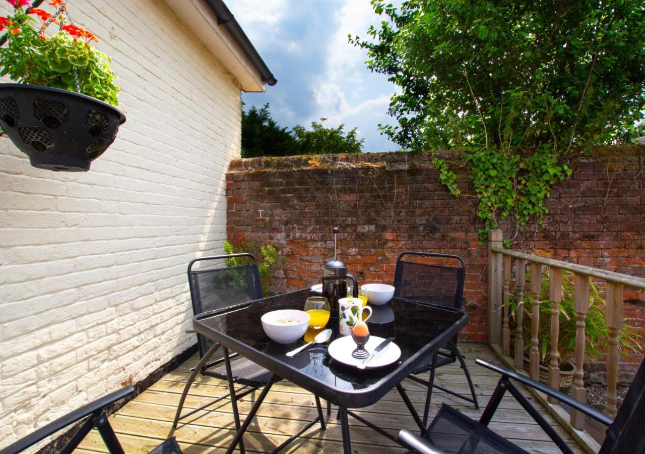 1 Bed in Blofield Heath oc-1468