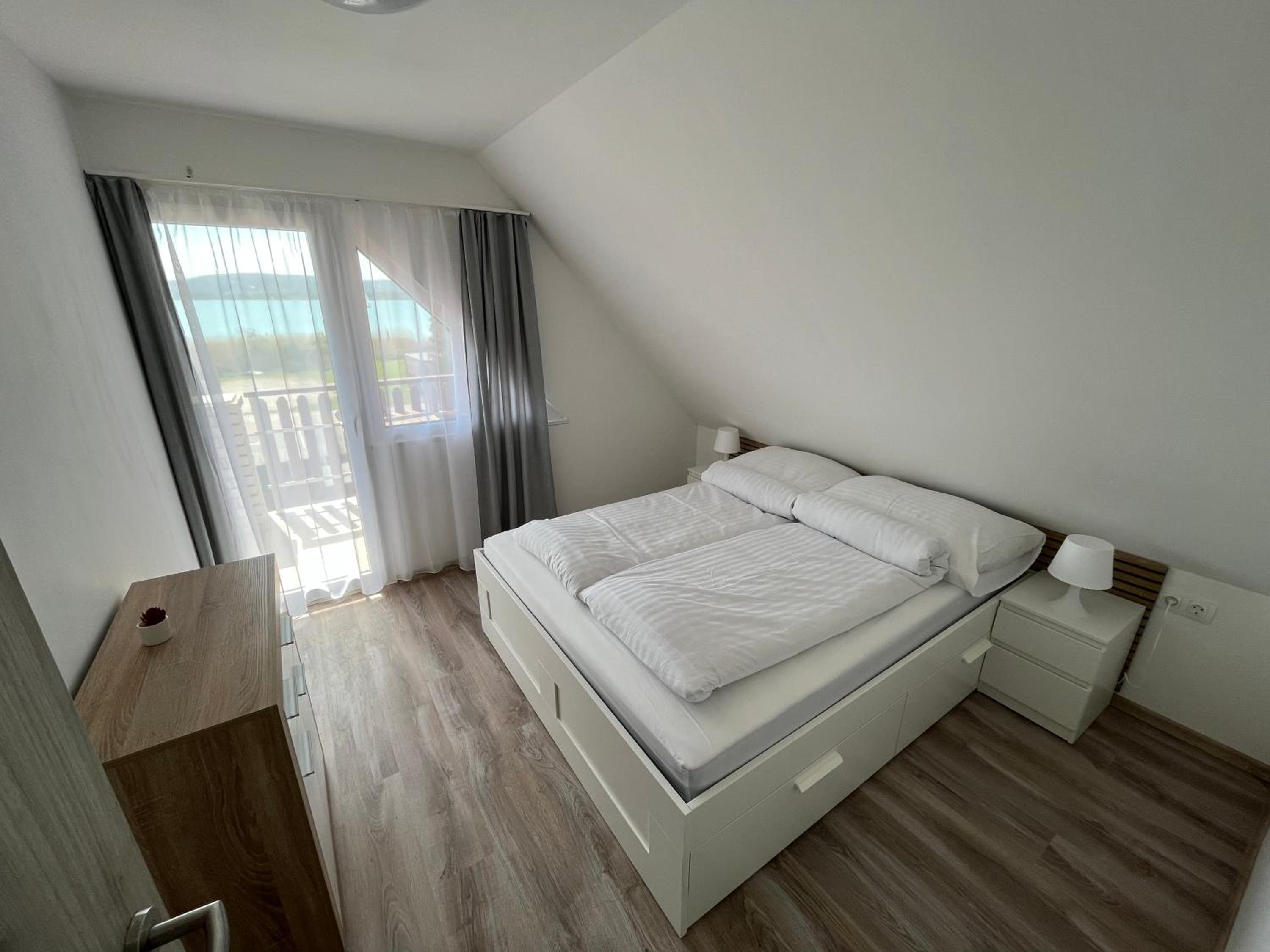 SunSet Beach Apartman