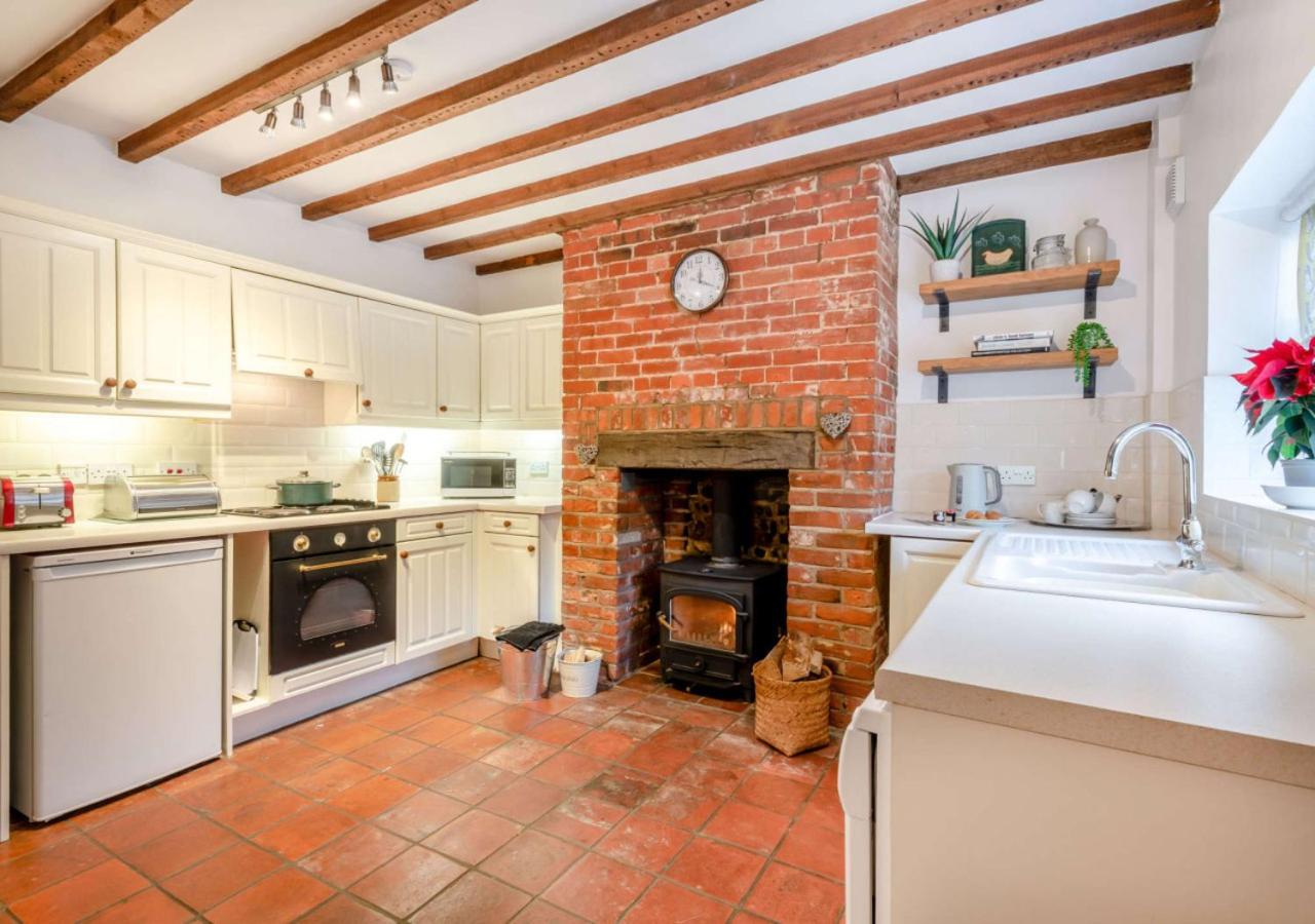 2 Bed in Weybourne oc-2372