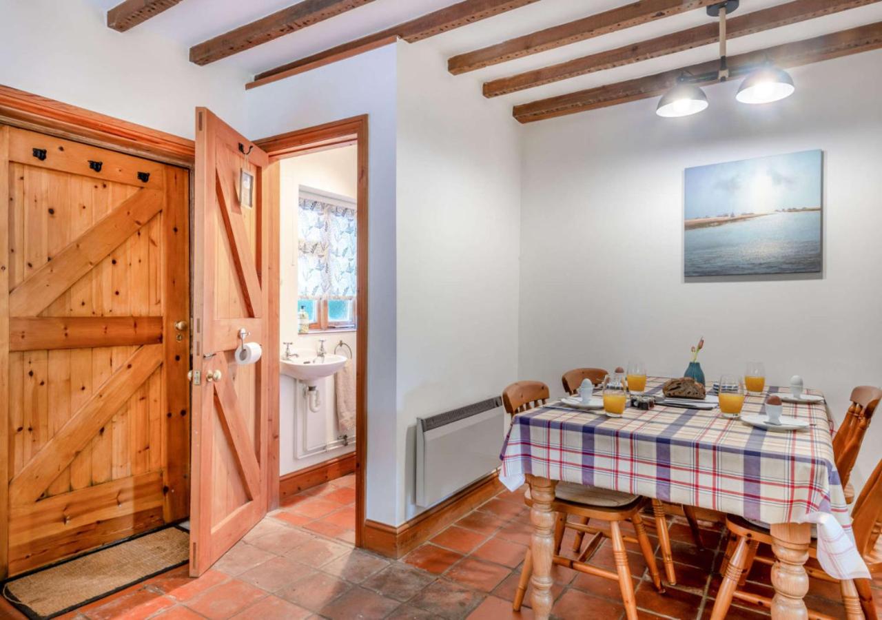 2 Bed in Weybourne oc-2372