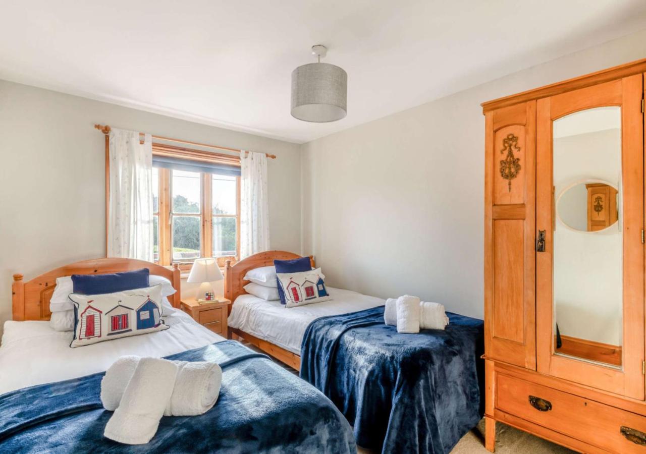 2 Bed in Weybourne oc-2372