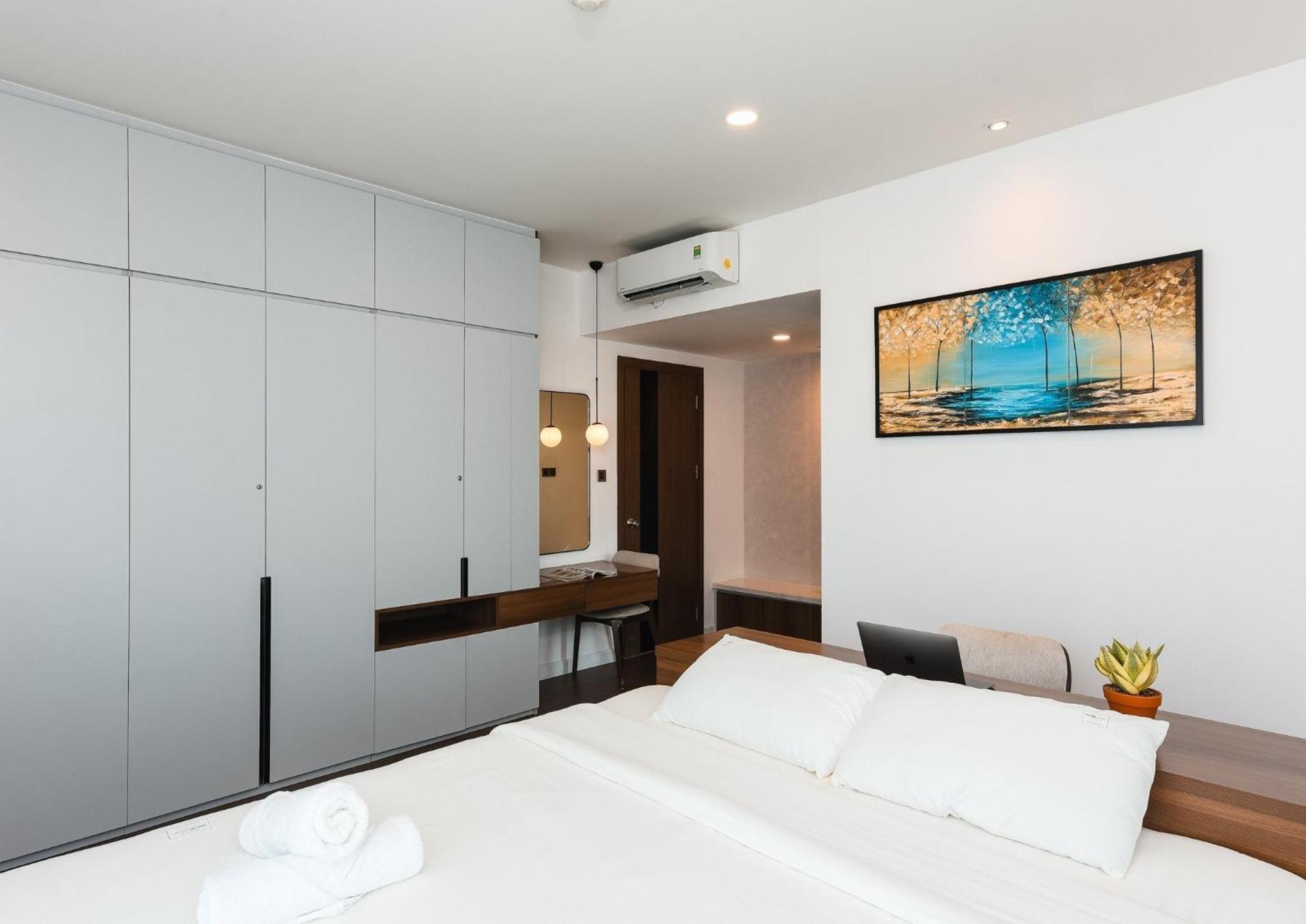 Anna Apartment