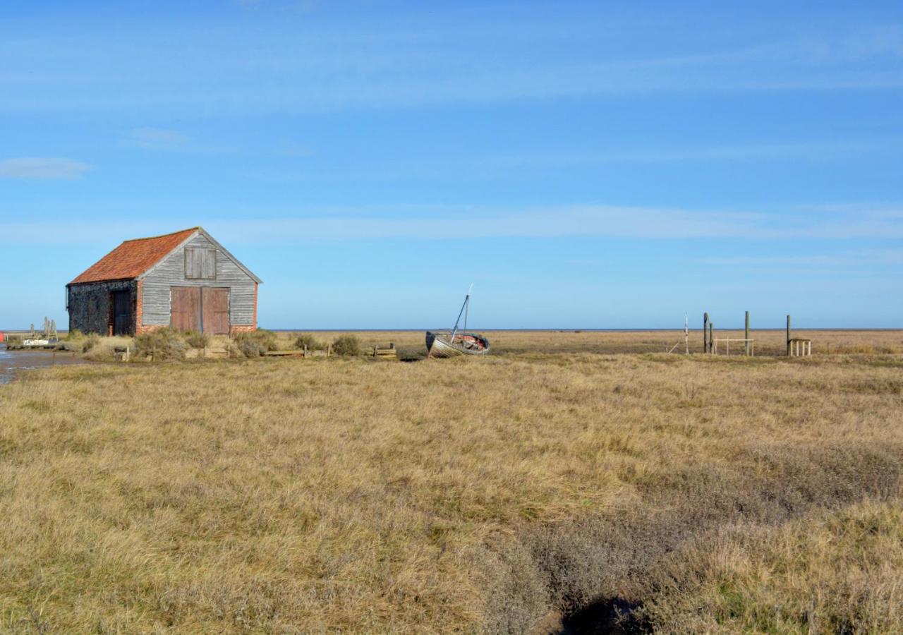 4 Bed in Thornham oc-888