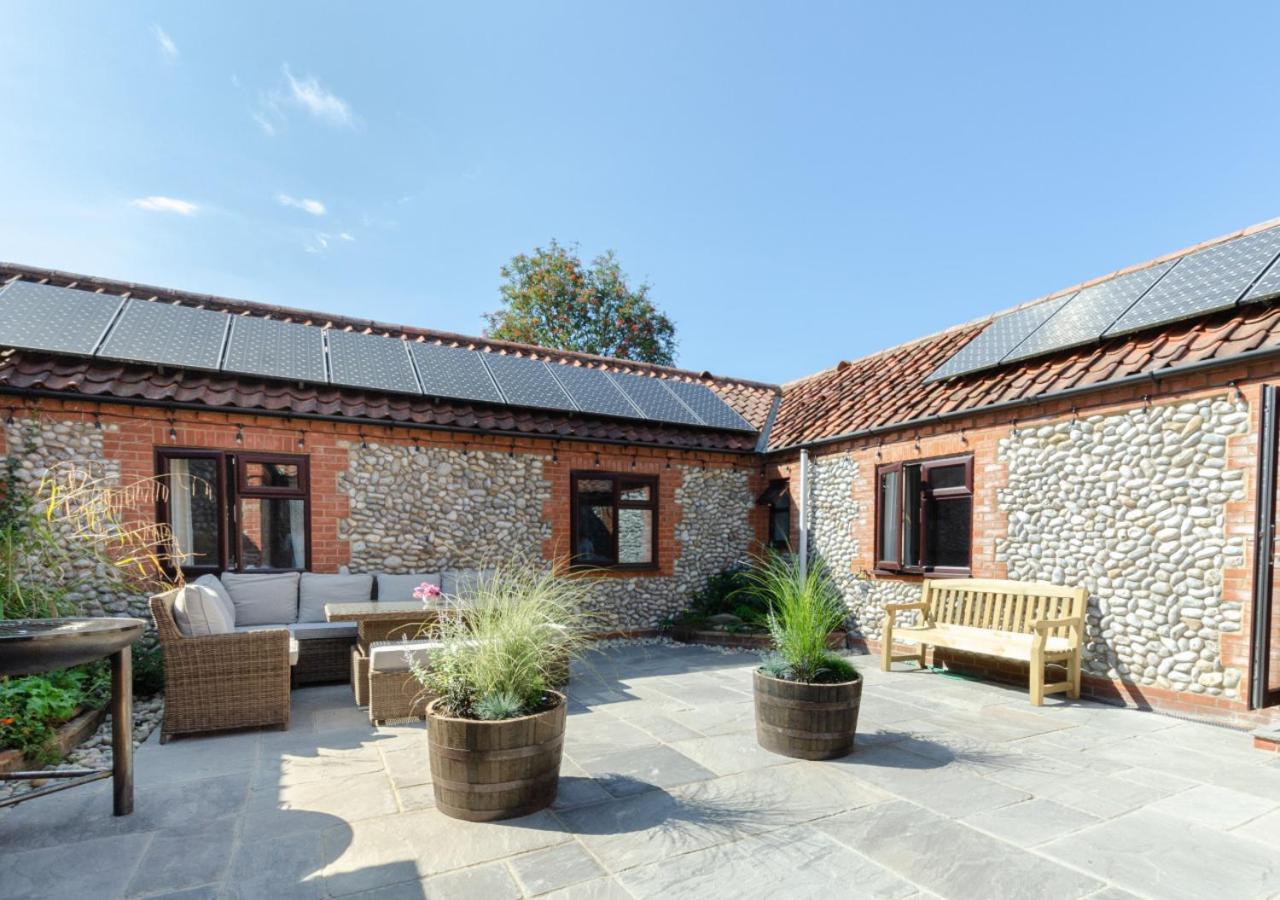 5 Bed in Salthouse oc-cubot