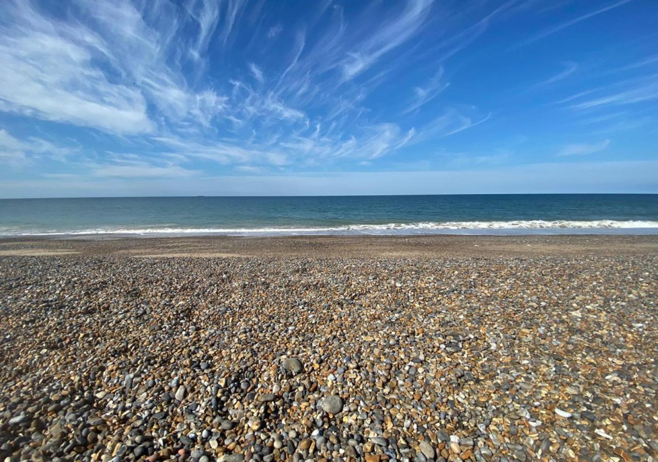 5 Bed in Salthouse oc-cubot