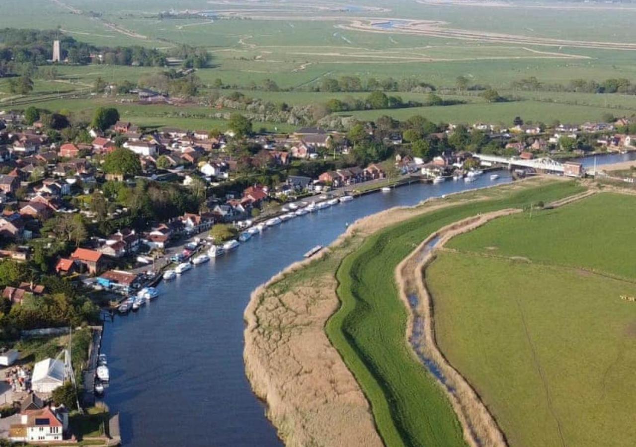 2 Bed in Reedham oc-2378