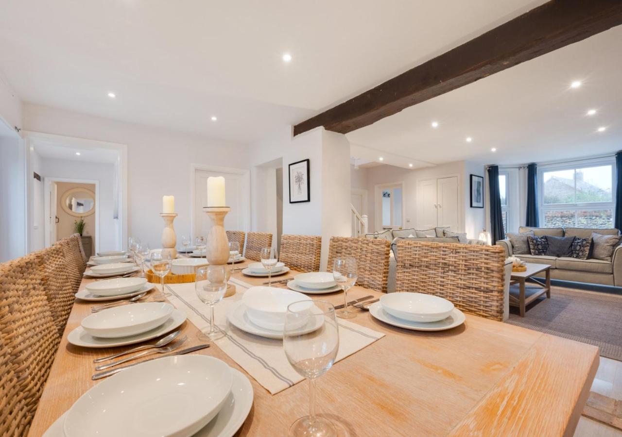 6 Bed in Bacton oc-2316