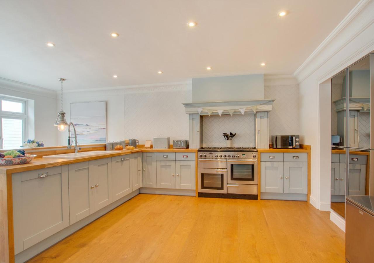 5 Bed in Bodham oc-2204