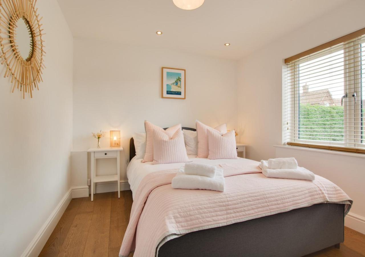 5 Bed in Bodham oc-2204