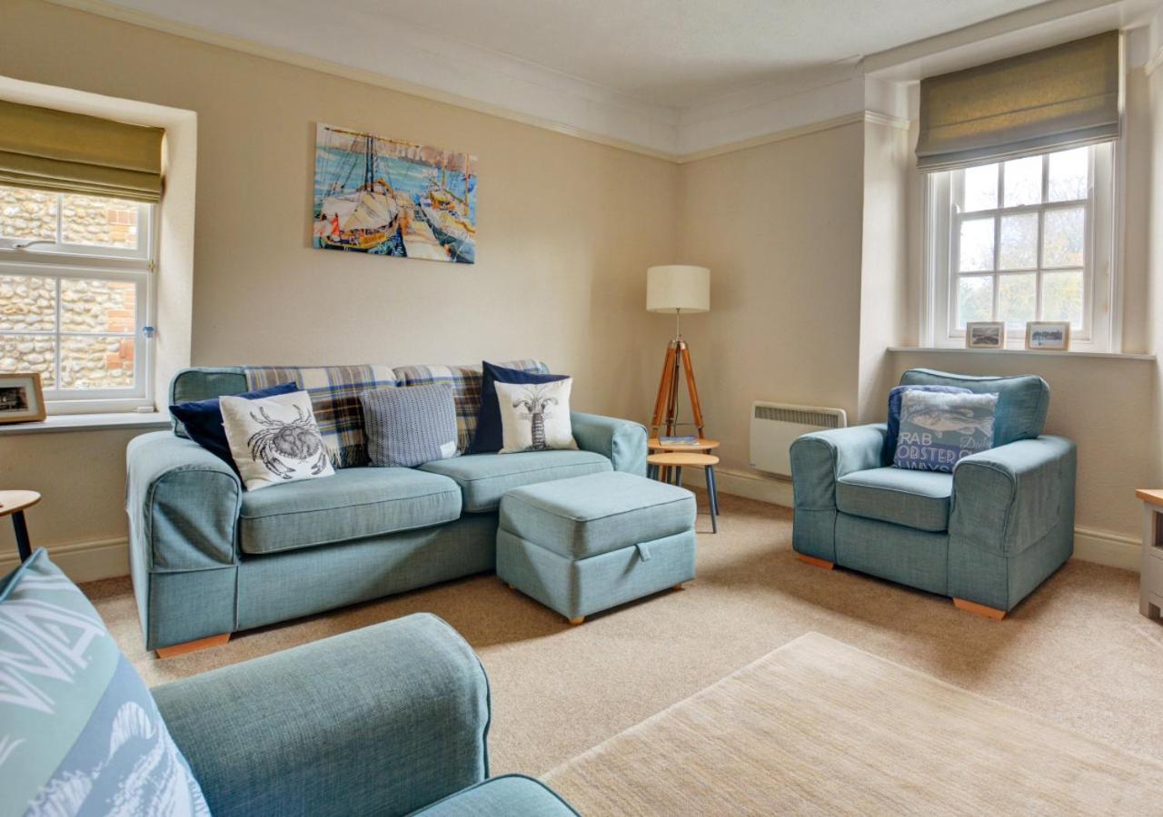 2 Bed in Blakeney oc-1805