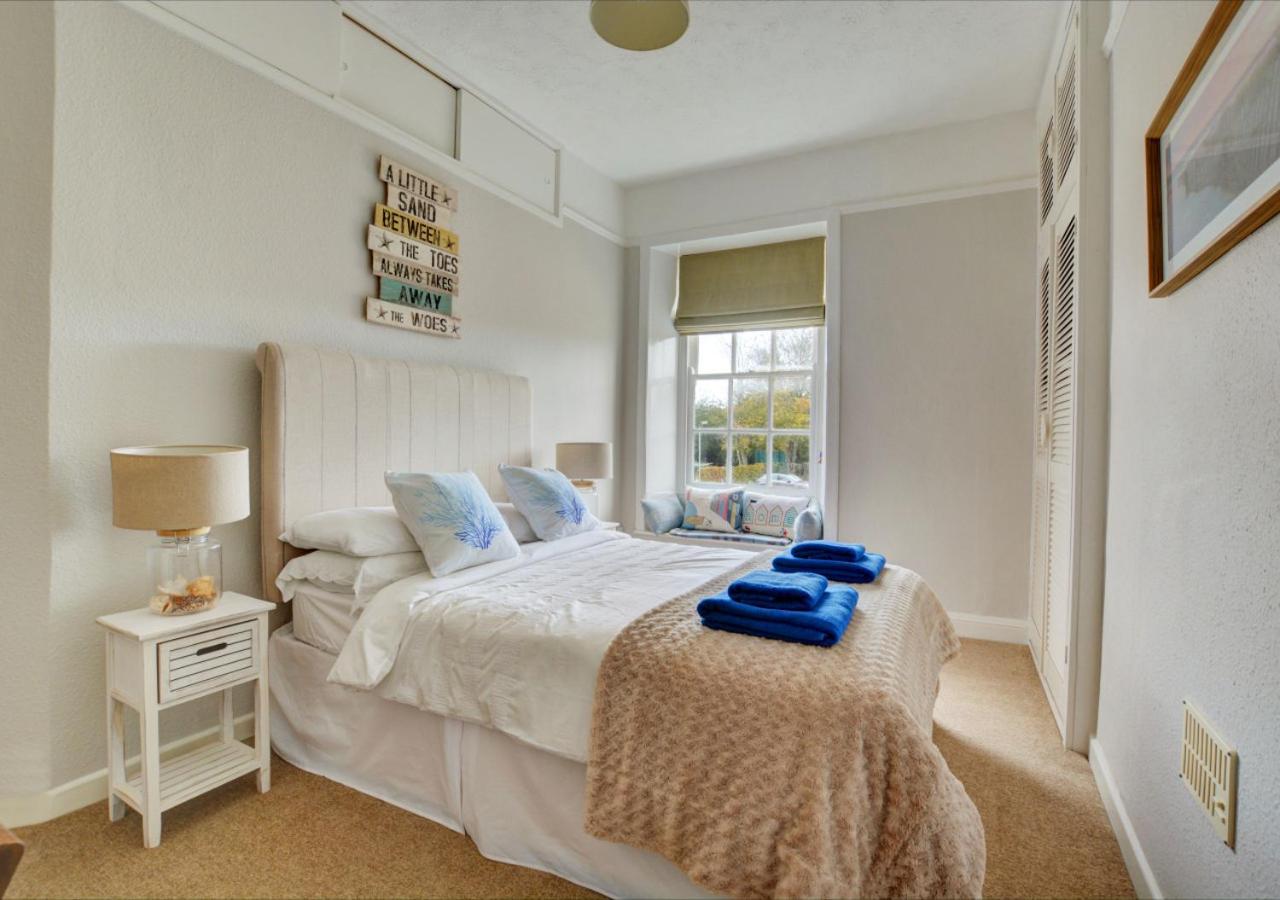 2 Bed in Blakeney oc-1805