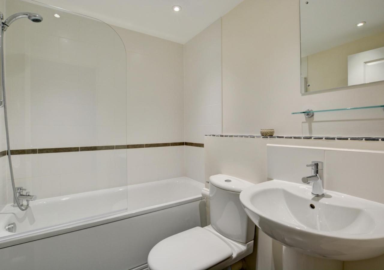 4 Bed in Cromer oc-1942