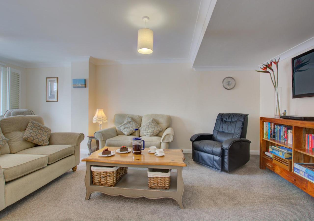 4 Bed in Wells-next-the-Sea oc-1309