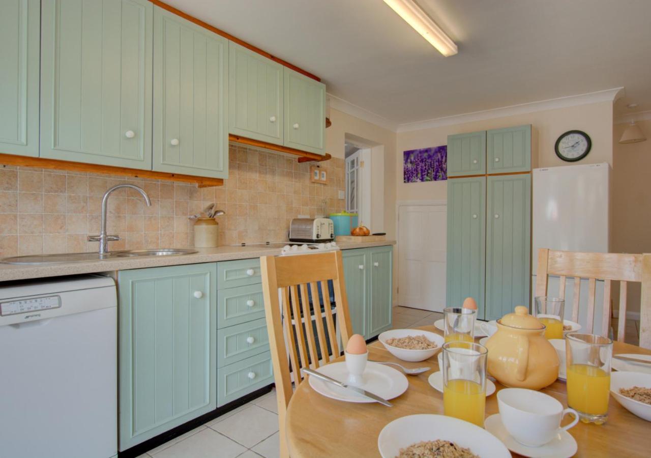 4 Bed in Wells-next-the-Sea oc-1309