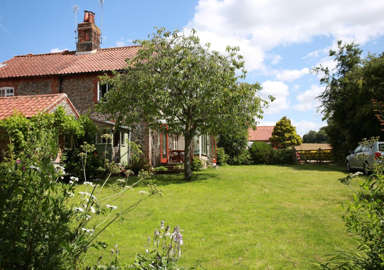 2 Bed in Letheringsett oc-endco view 4