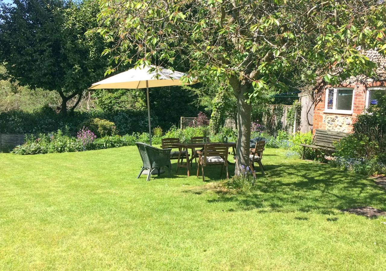 2 Bed in Letheringsett oc-endco view 3