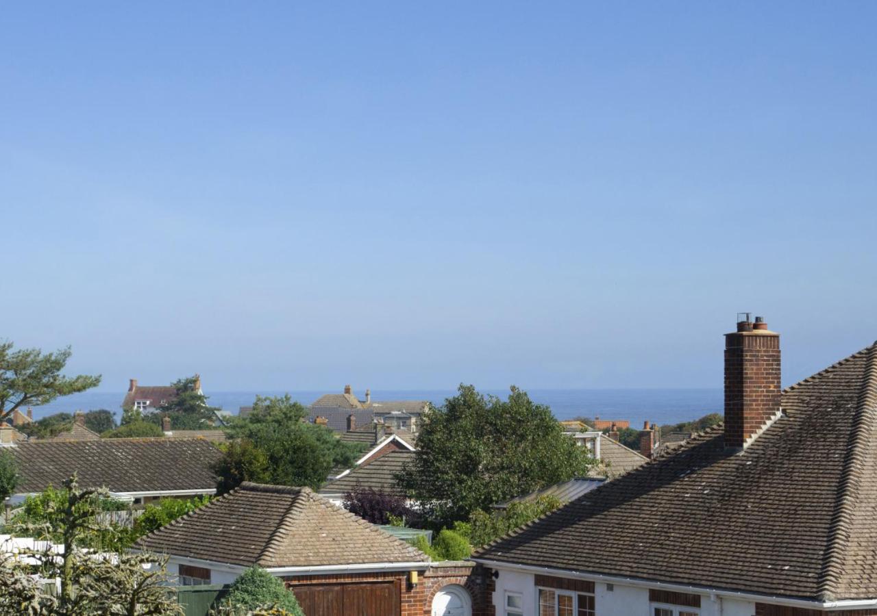 5 Bed in Mundesley oc-2189