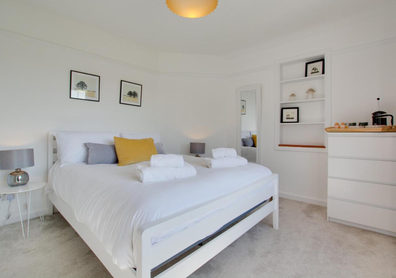 5 Bed in Mundesley oc-2189
