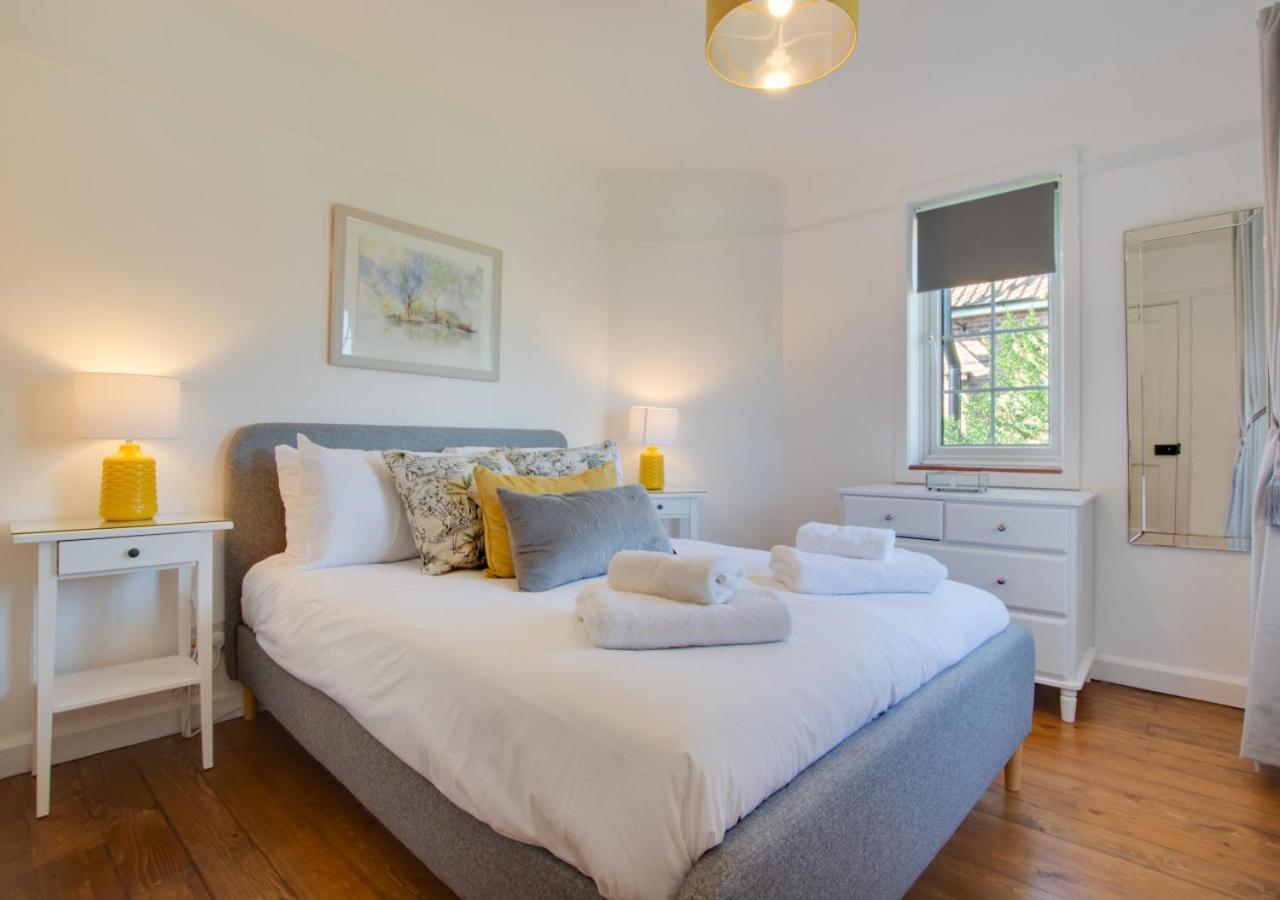 5 Bed in Mundesley oc-2189