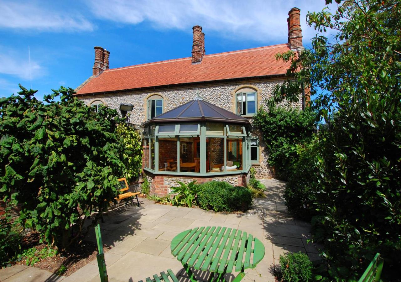 2 Bed in Bodham oc-1303