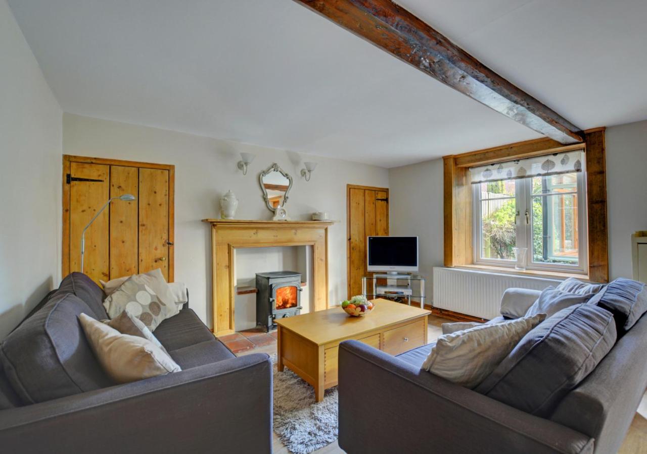 2 Bed in Bodham oc-1303