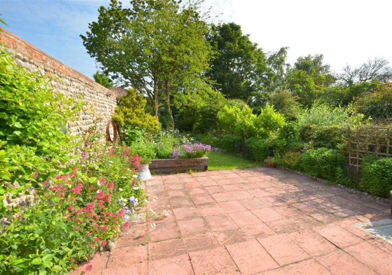 4 Bed in Roughton oc-1435