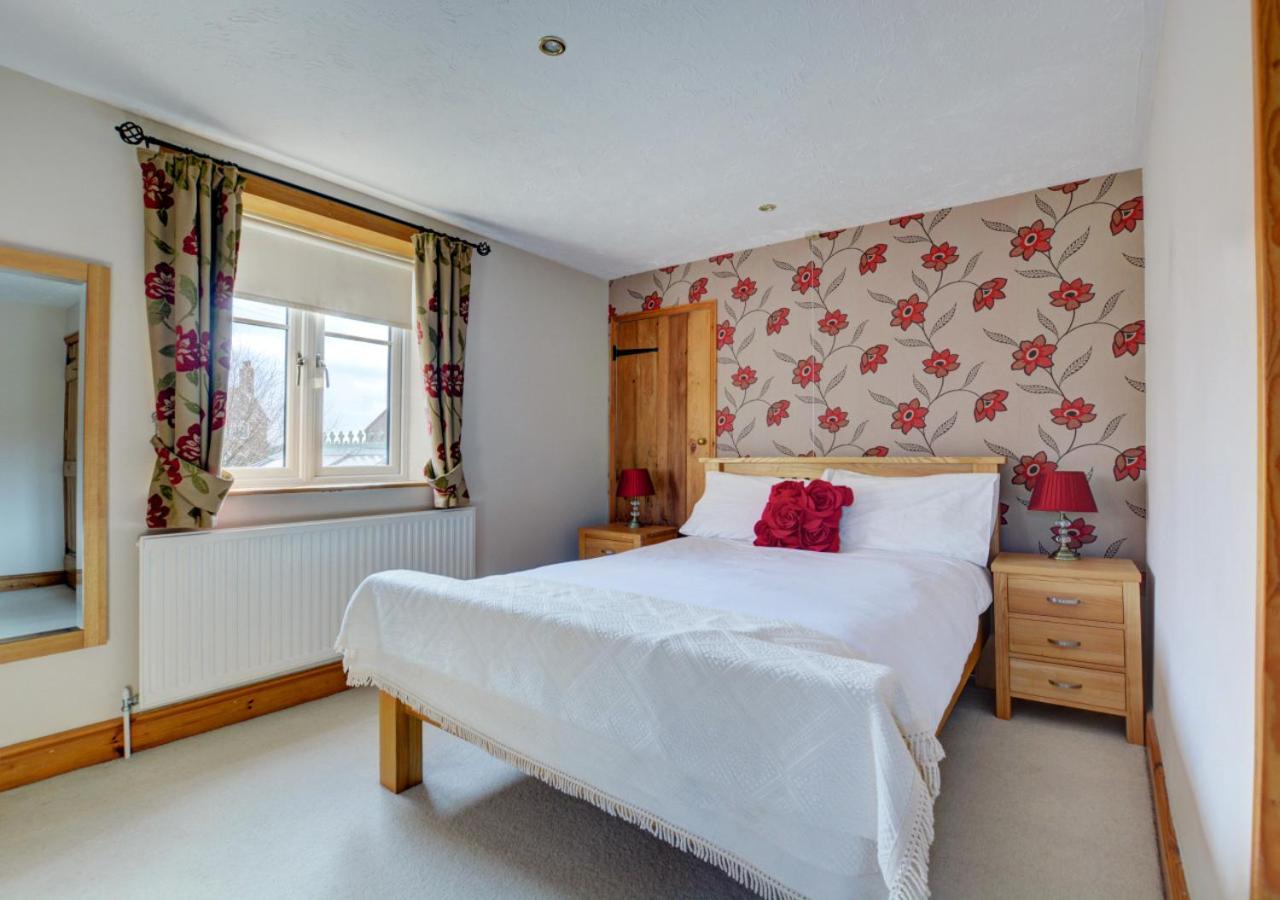 2 Bed in Bodham oc-1303