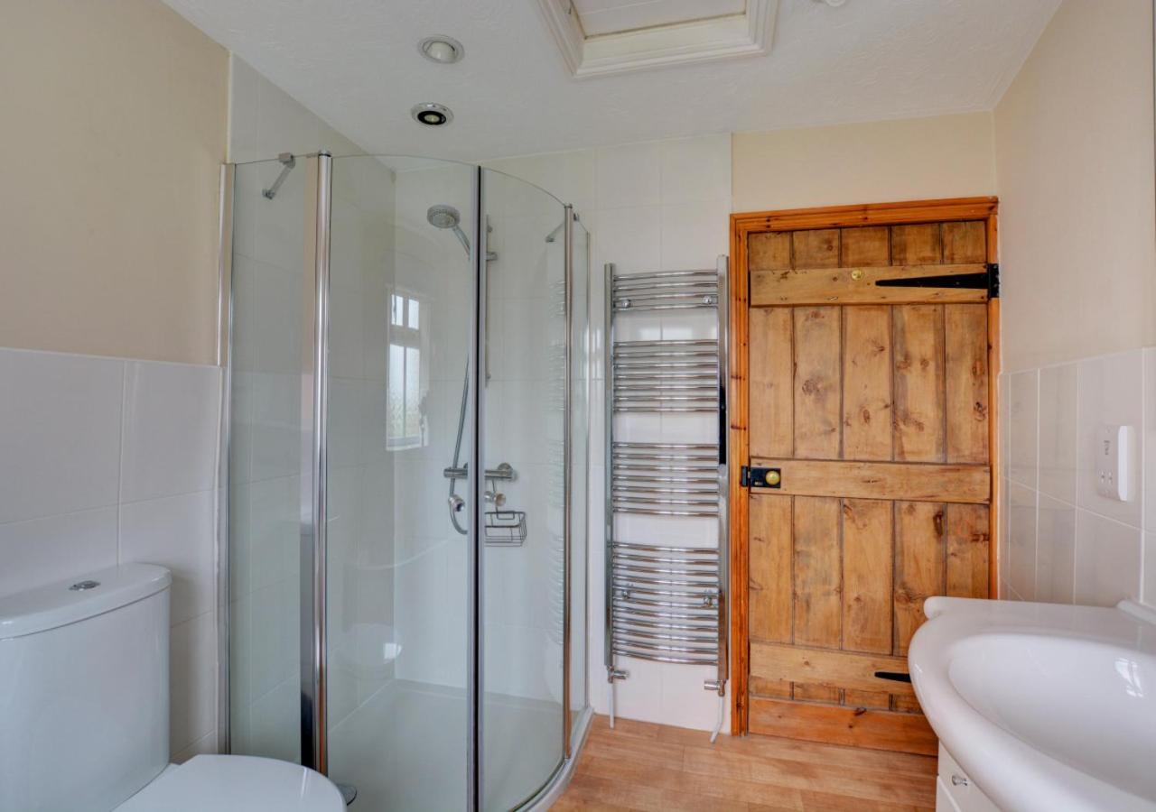2 Bed in Bodham oc-1303