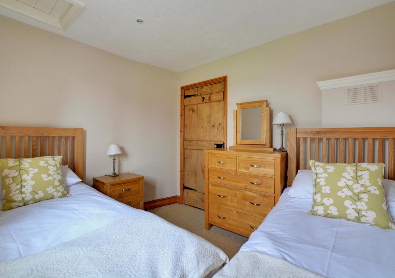 2 Bed in Bodham oc-1303