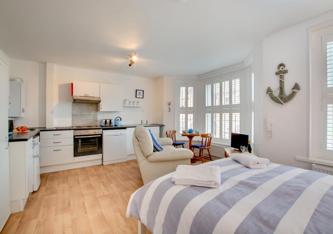 1 Bed in Sheringham oc-2033 view 3