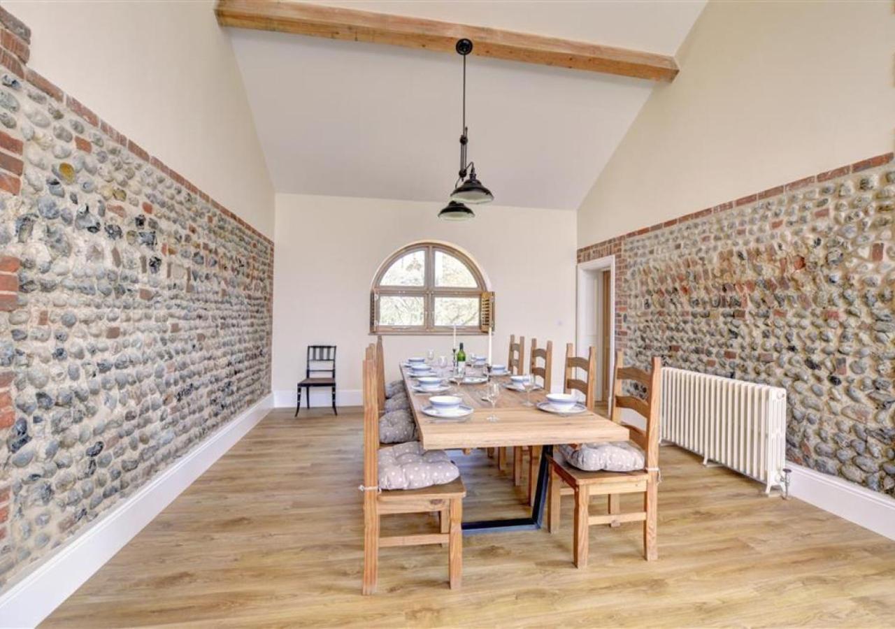 4 Bed in Cromer oc-1703