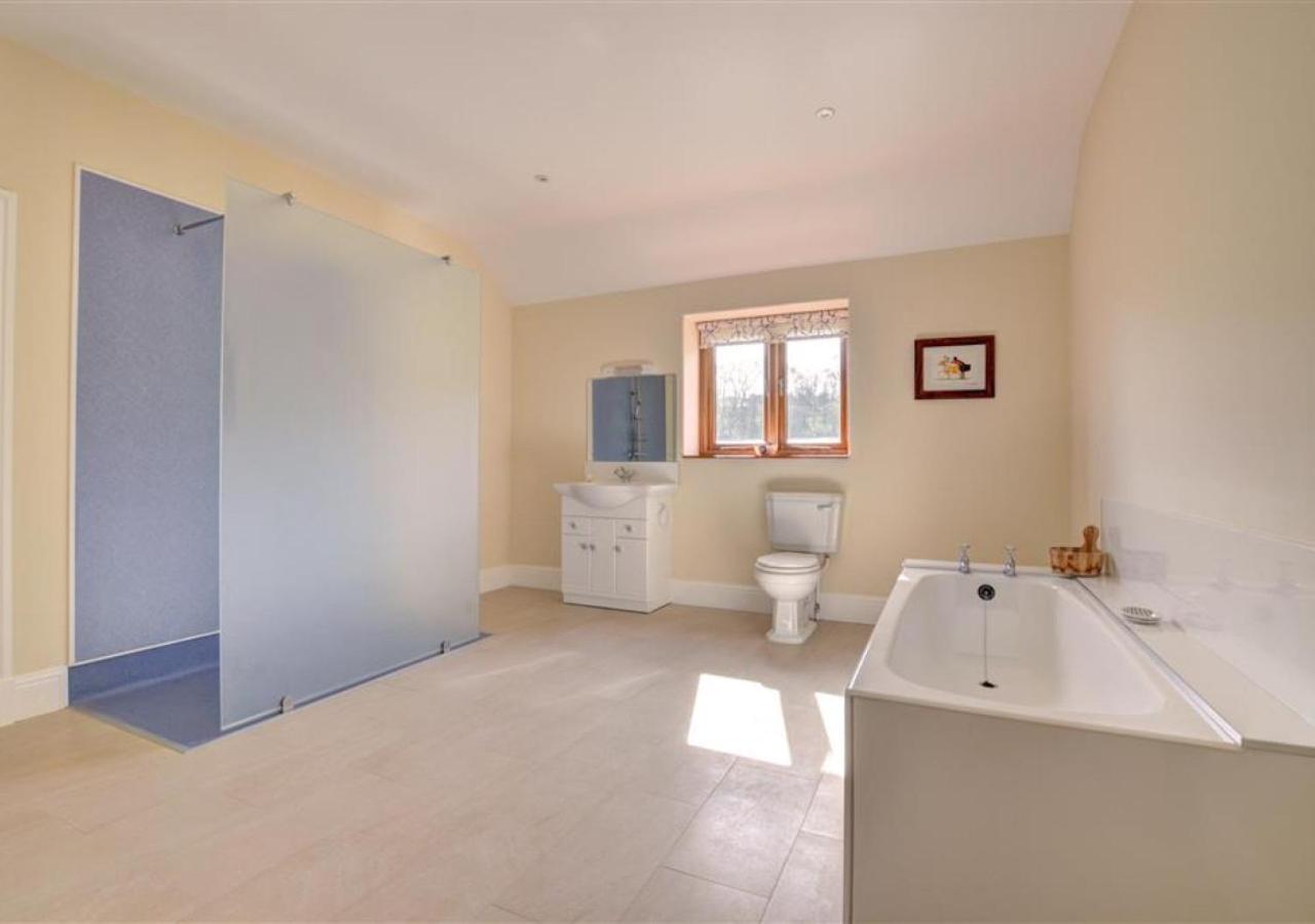 4 Bed in Cromer oc-1703