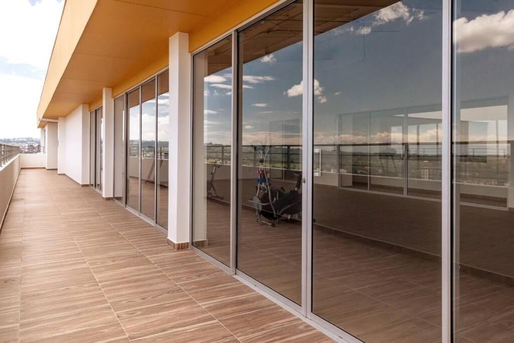 Confortable apartamento - Club House Armenia