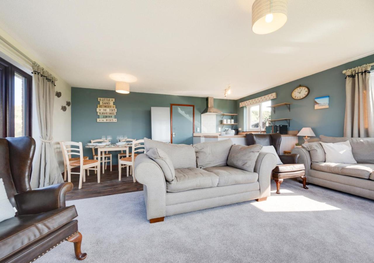 3 Bed in Eccles Beach oc-852