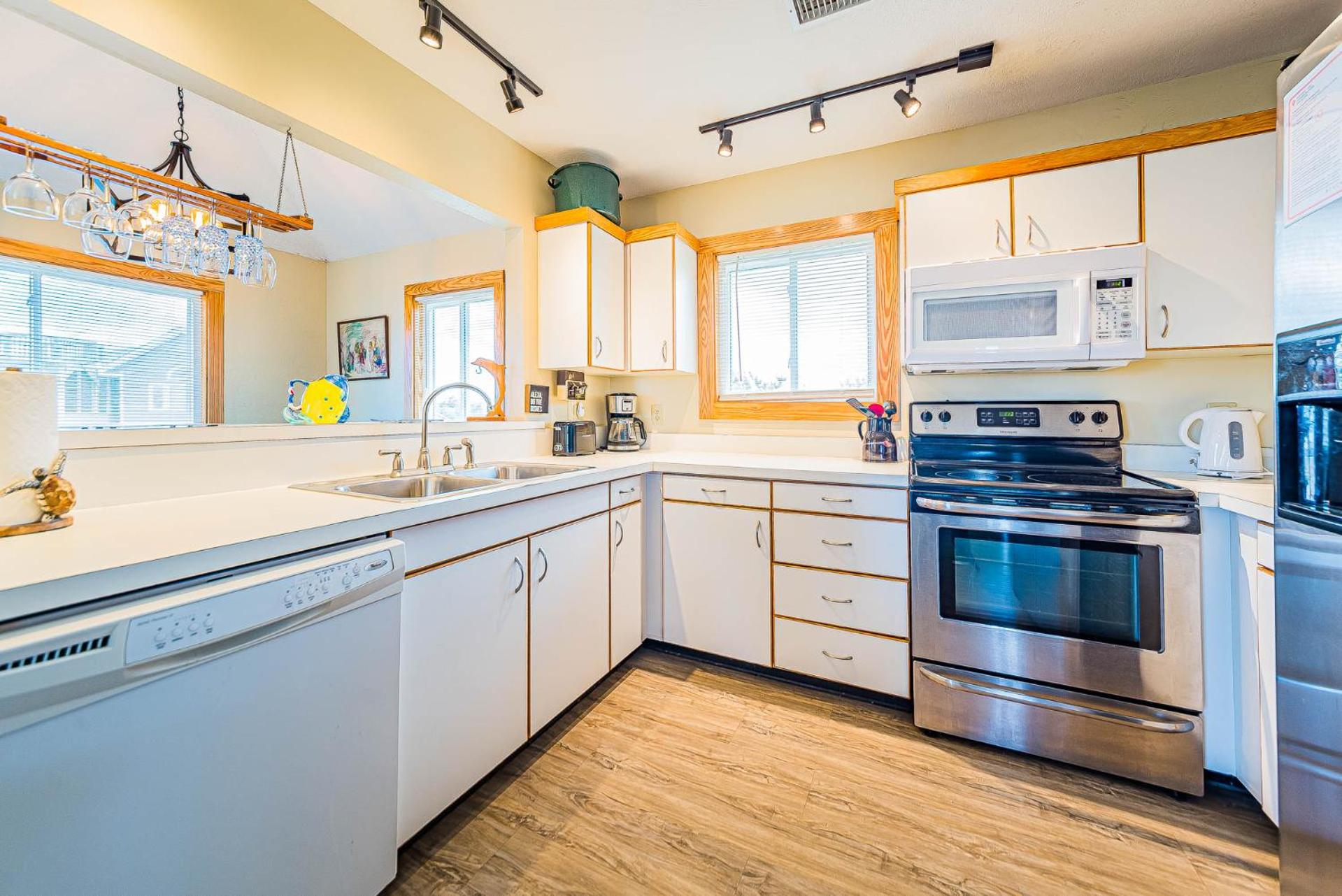 Knottaway - Duck, Sound Sea Village, Ocean View, 125 Yds to Beach, Pets OK, Flex Stays