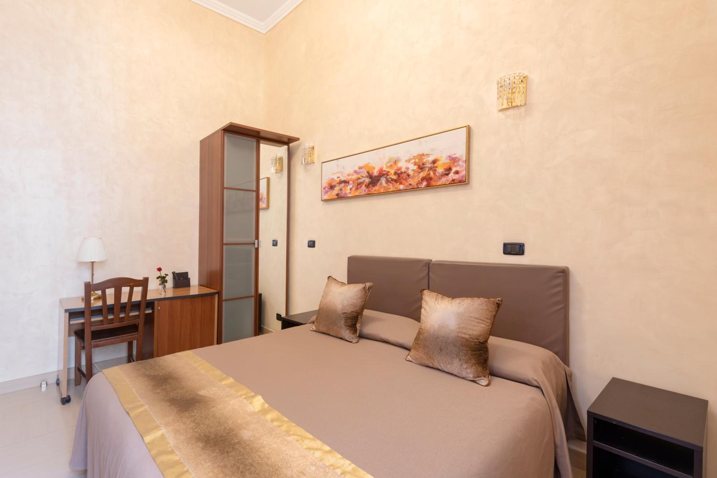 New Joyful Guest House