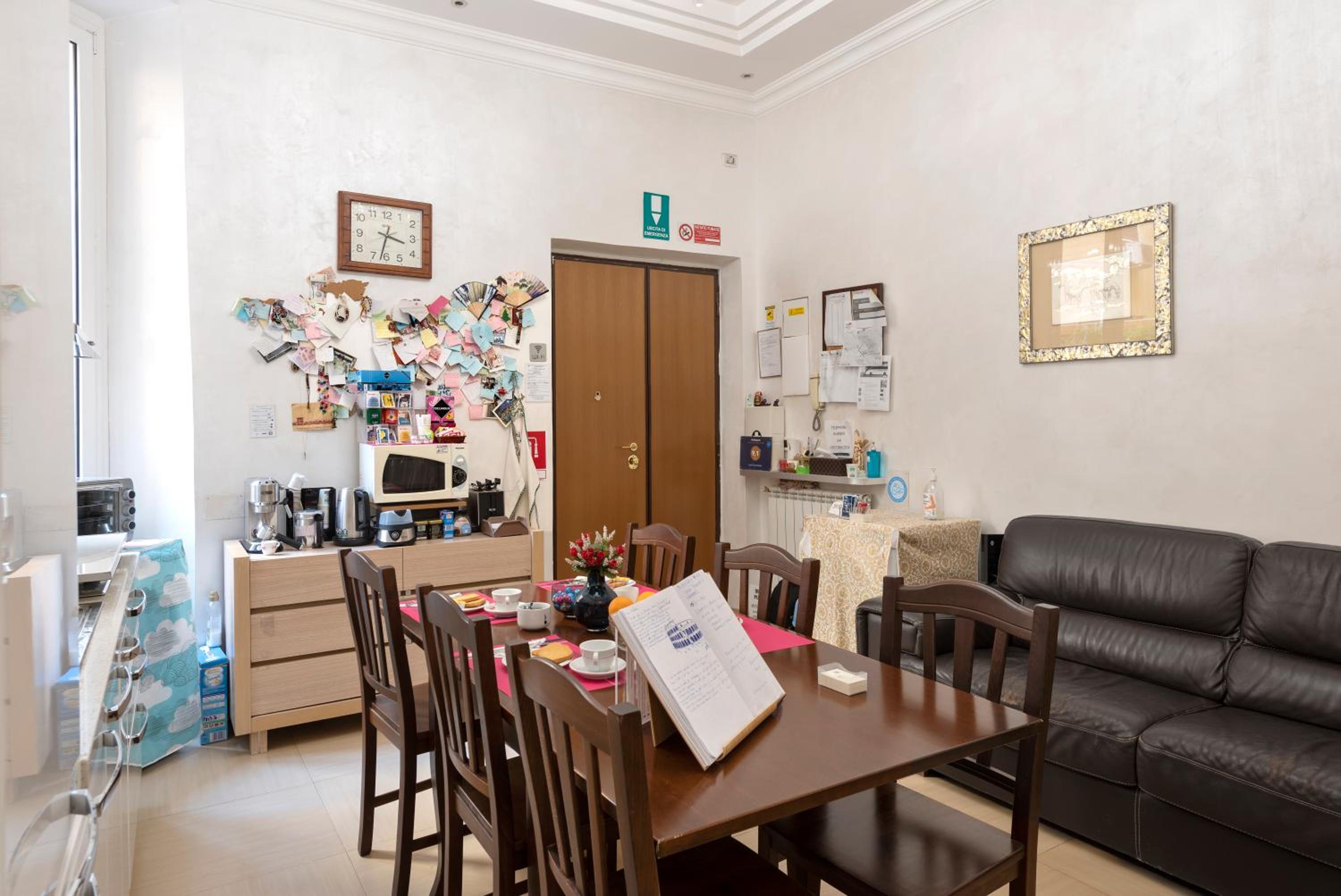 New Joyful Guest House
