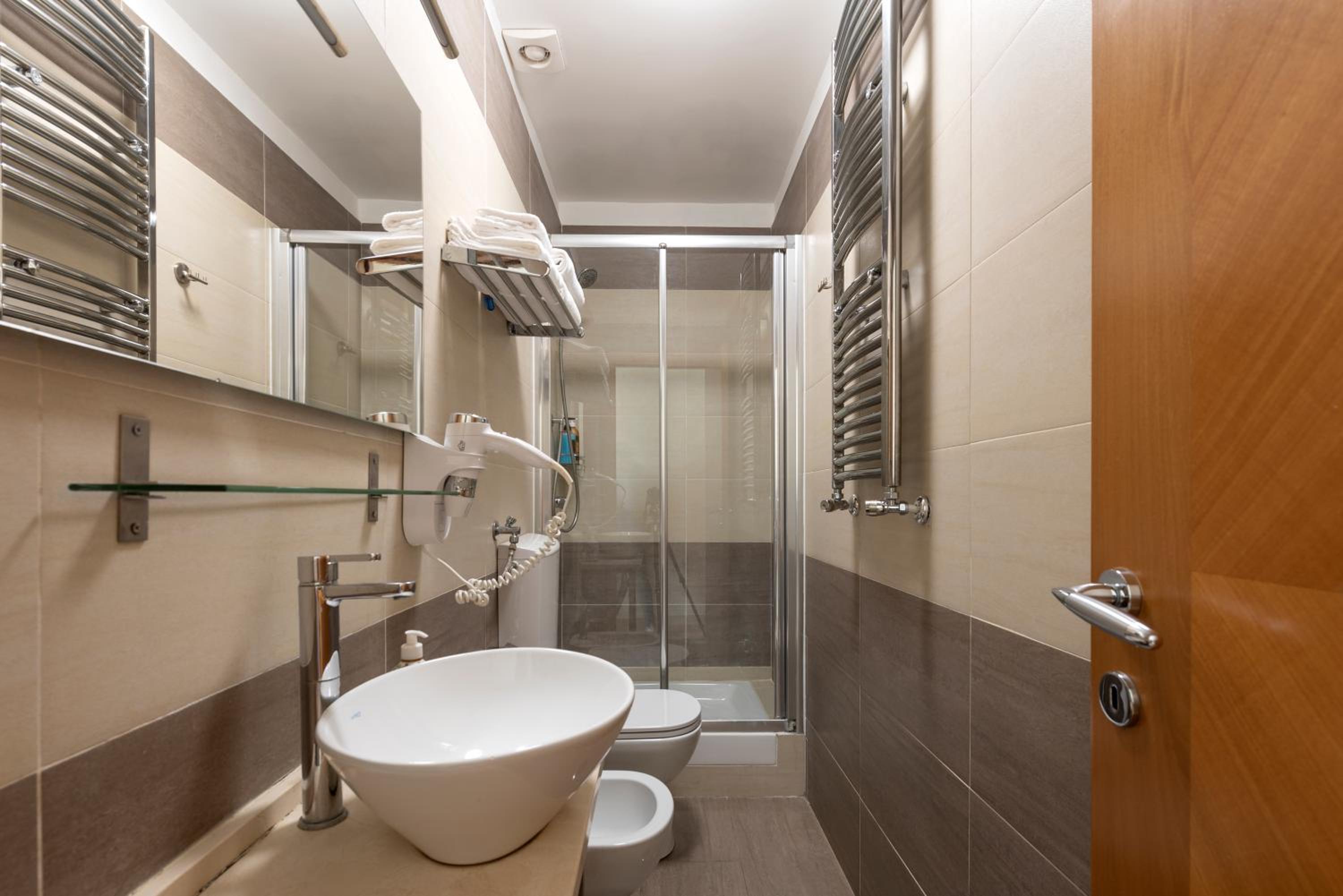 New Joyful Guest House